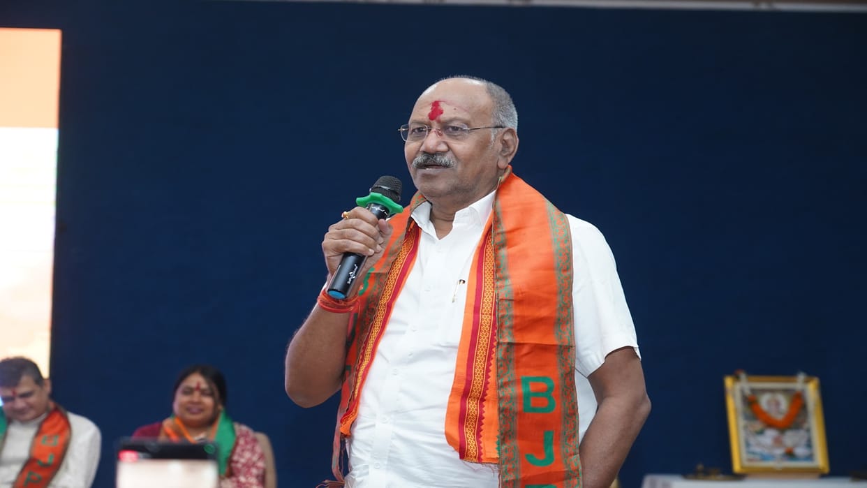 Raipur: Social media influencers meet; Minister Brijmohan Aggarwal said- Social media ability to change result