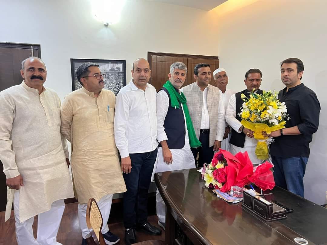 Big blow to SP: Veer Singh Malik from shamli left SP and joins RLD in Delhi