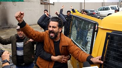 Arvind Kejriwal Arrest: Aam Aadmi Party protest in Jammu and Srinagar police detained leaders
