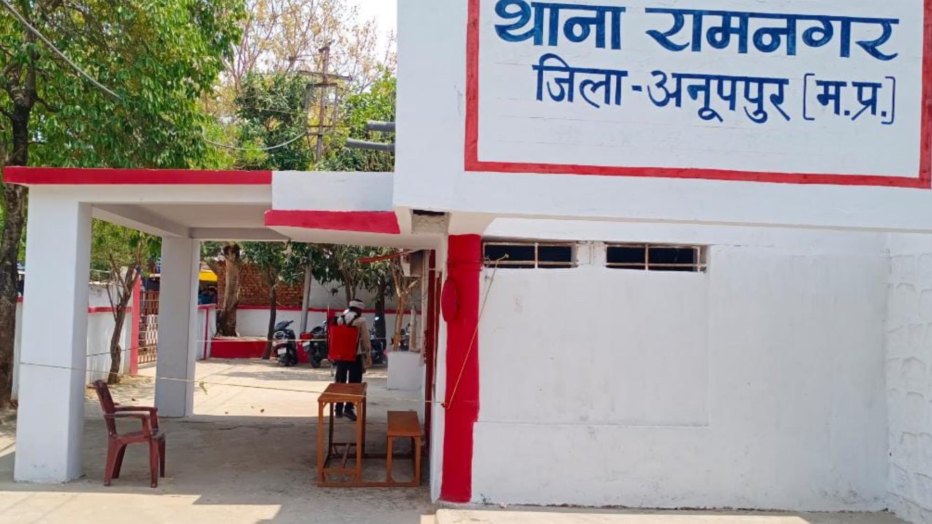 चोरी की नियत से घुसे बदमाशों ने की हाथापाई
