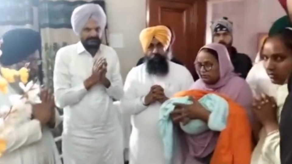 Parents of singer Sidhu Moosewala with their newborn child pay obeisance at Takht Sri Damdama Sahib