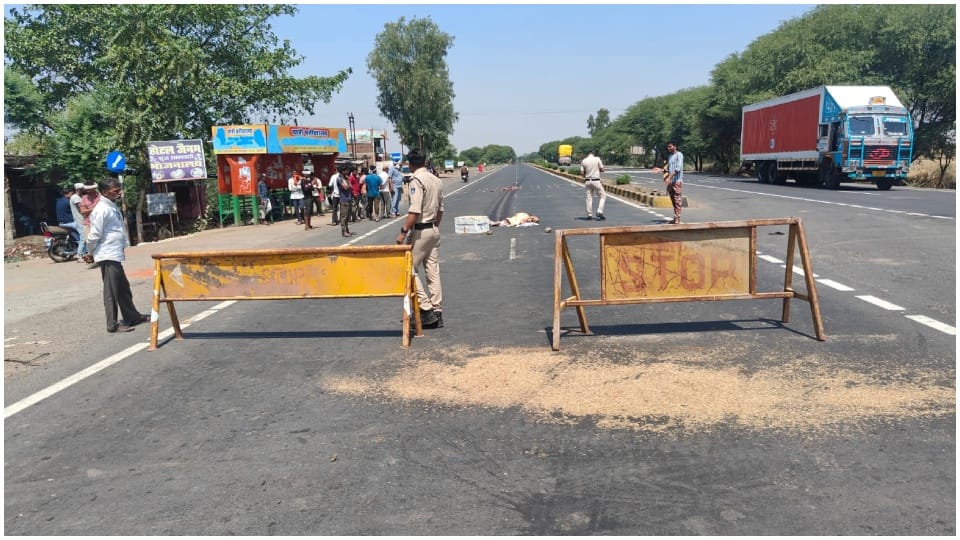 Elderly man going to meet daughter in Sagar crushed by container dies