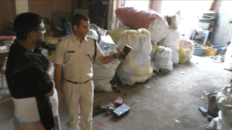 Police raid on three junkyards in Sakti district