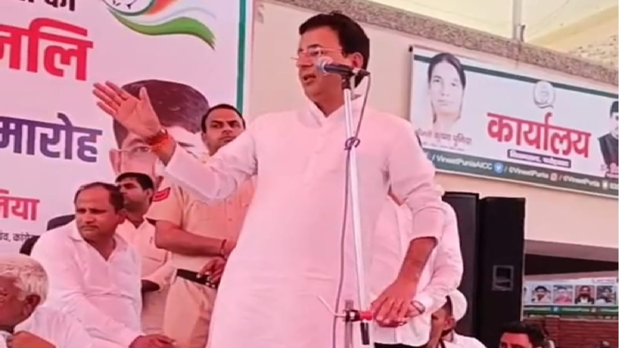 Workers conference in Fatehabad, Congress leader Randeep Surjewala said, BJP is trampling democracy in country