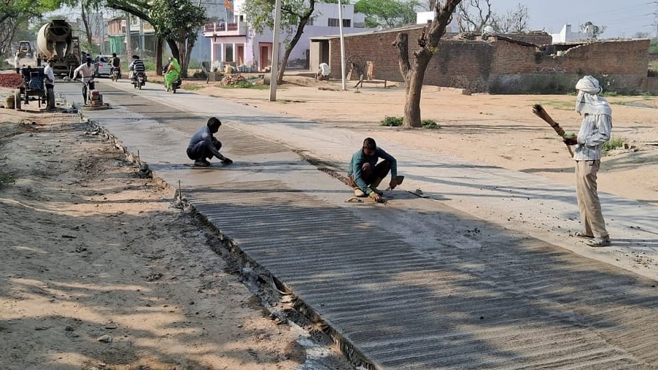 Uproar over arbitrariness in road construction