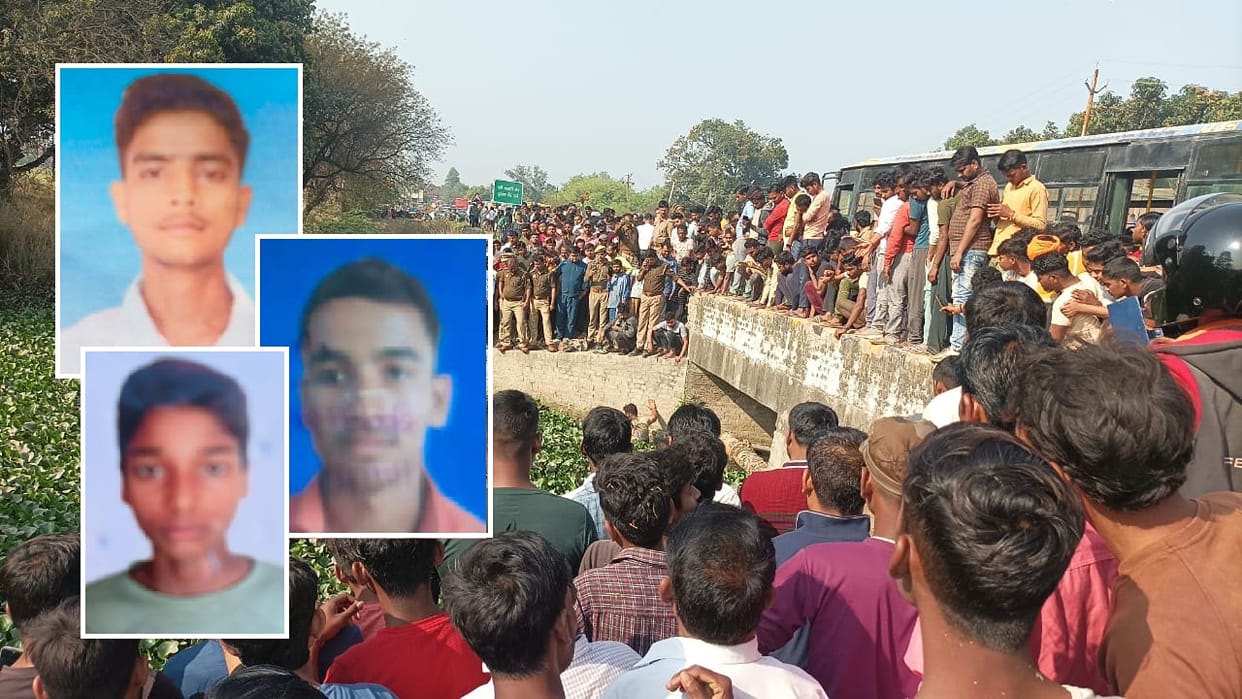 Roadways bus crushed three polytechnic students, father said the dream of supporting the sons shoulders was br