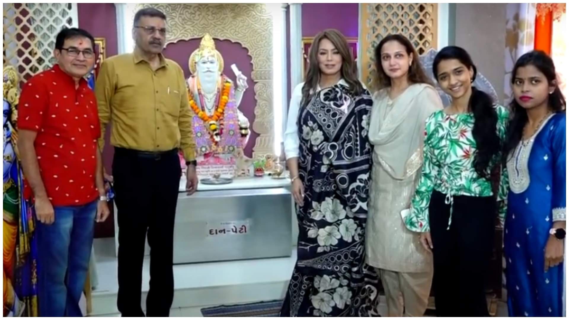 Mahima Chaudhry Conversation With Mumbai Women Police On Breast Cancer Awareness See Here Actress New Look