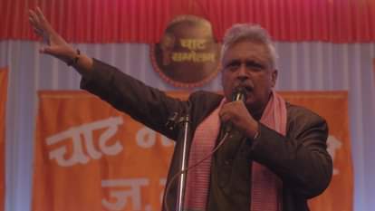 Piyush Mishra has sung the song Main Nahi Manta in the film JNU Jahangir National University film