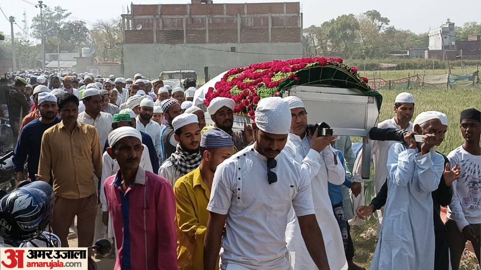 Furniture businessman father murdered by son in Pratapgarh