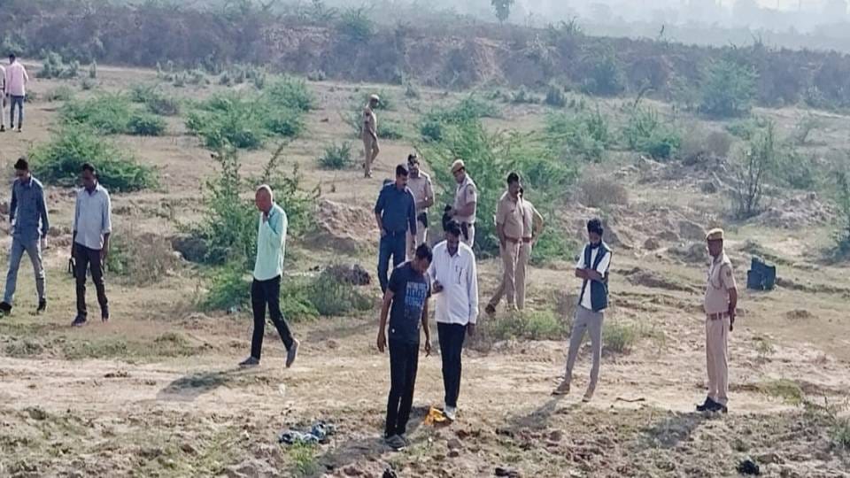 decapitated body has been found on side of highway in Bharatpur Police is investigating case
