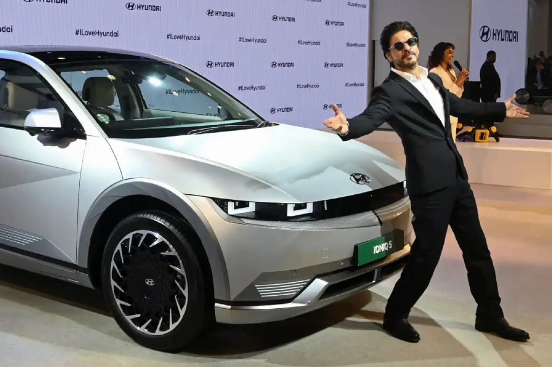 Top Bollywood Celebrities Who Own electric vehicles Know Details