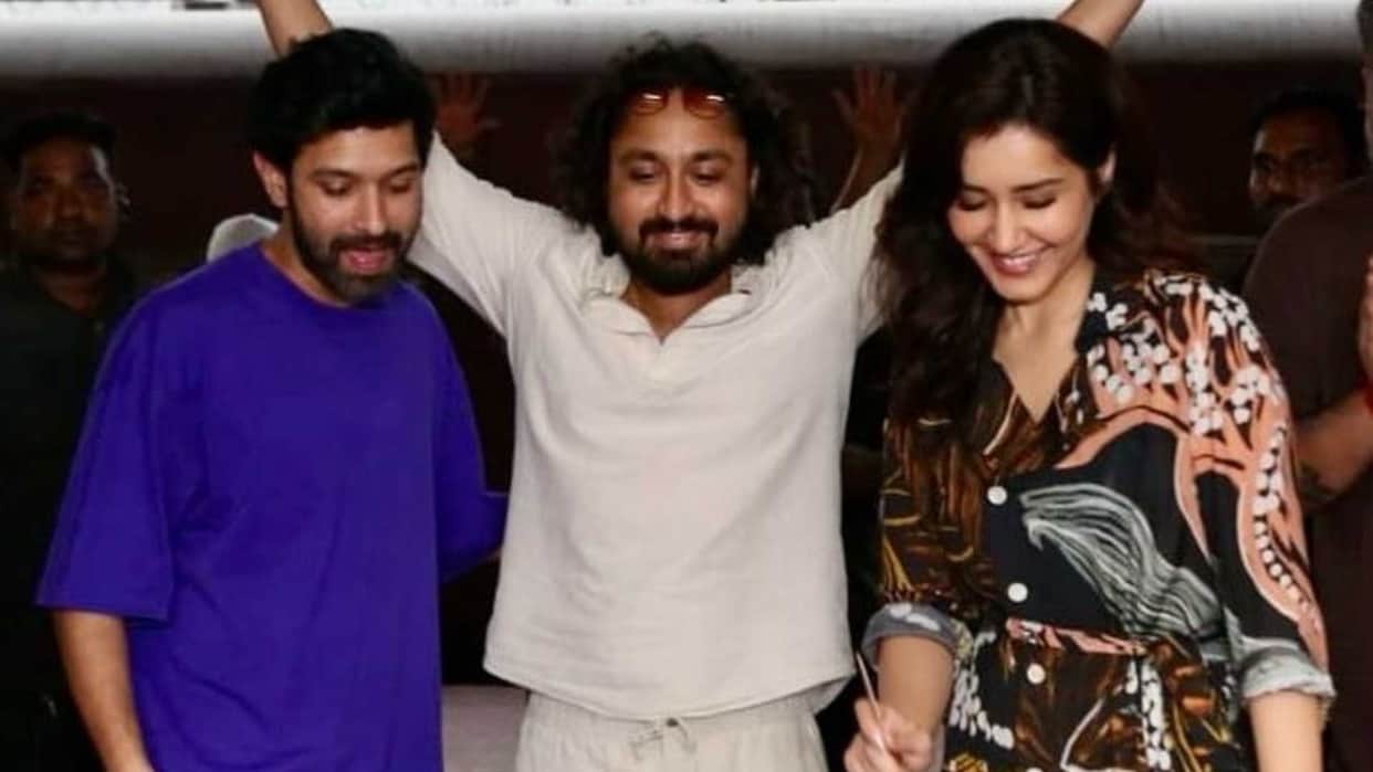 The Sabarmati Report Wrap Up Vikrant Massey Raashii Khanna complete schedule shared several BTS pictures