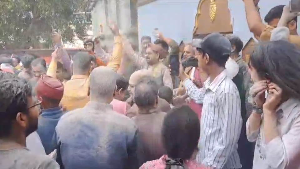 Uttarakhand Bhasm Holi 2024 Devotees Played Ashes Bhasma Holi in Uttarkashi Kashi Vishwanath Temple
