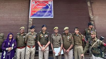 जम्मू: नशे के खिलाफ पुलिस की बड़ी कार्रवाई, राजीव नगर में नशा तस्करों की करोड़ों की संपत्ति जब्त jammu police attached property worth crores of notorious drug peddlers in rajeev nagar