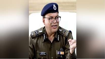 एडीजी ध्रुवकांत ठाकुर।