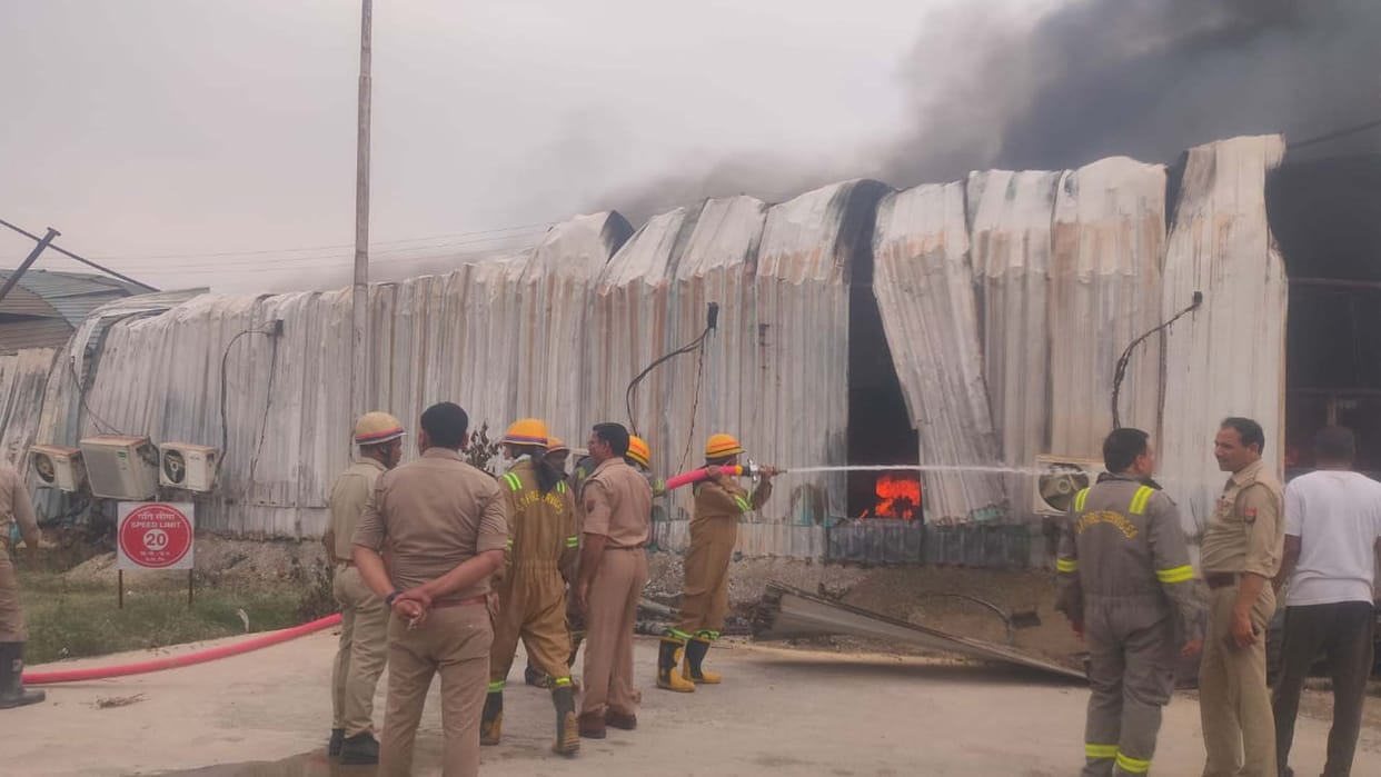Kanpur: Fire broke out in the store room of TPP plant, goods worth lakhs burnt