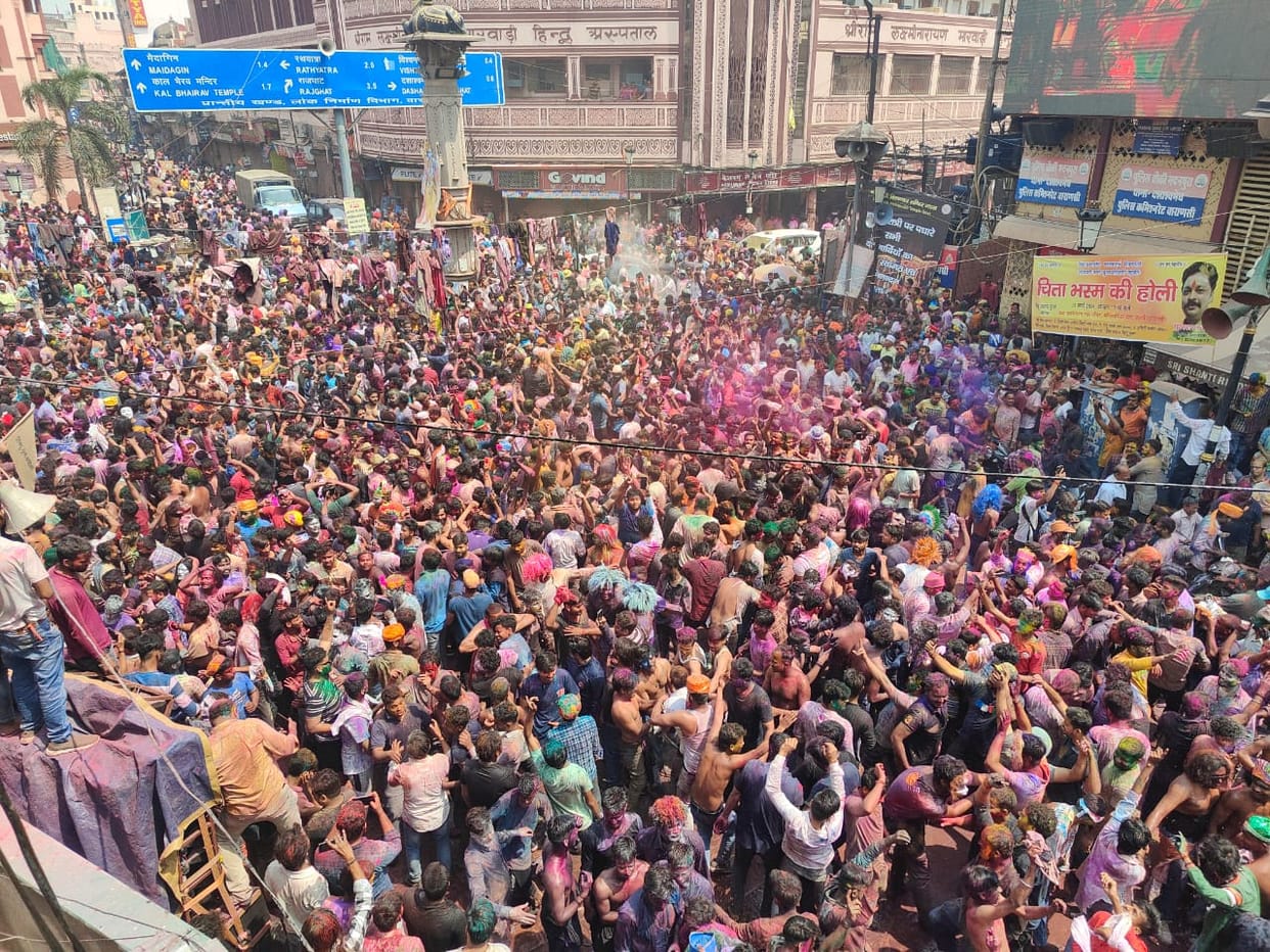 Holi 2024 celebration on kashi ghats in varanasi