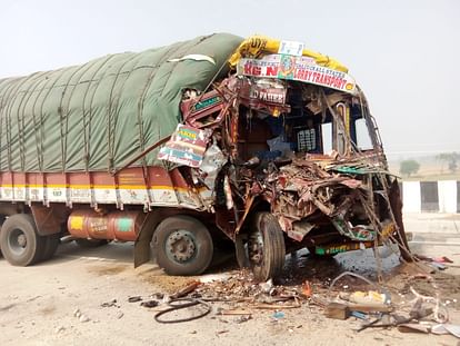 Mau accident after uncontrollable truck collides with trailer one man died