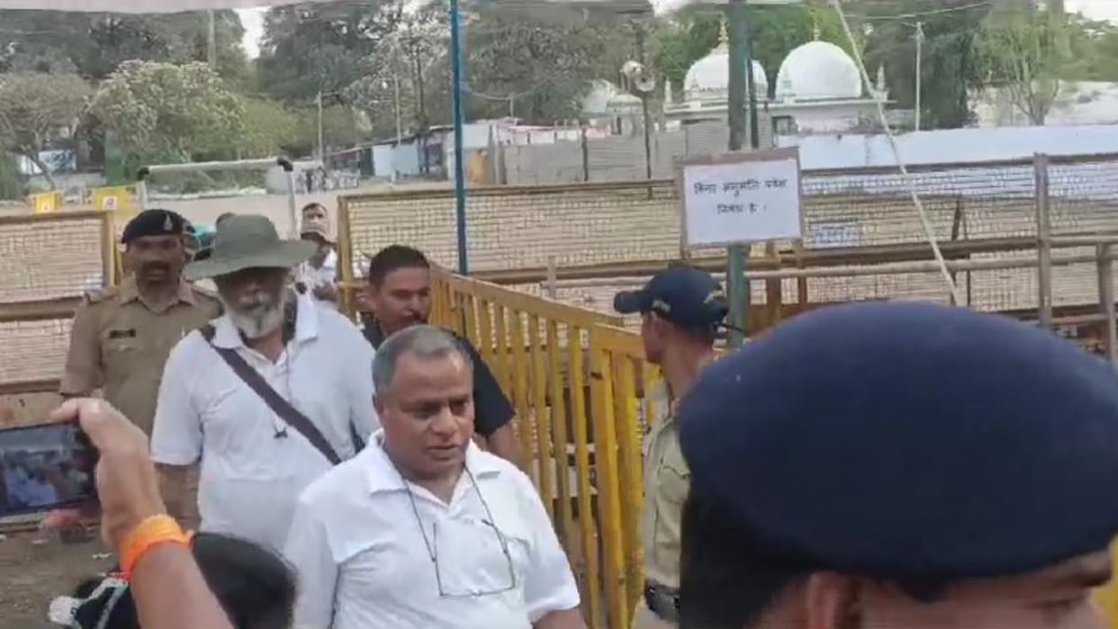 MP News: ASI survey in Dhar Bhojshala continues for fourth day, Muslim side raised many questions