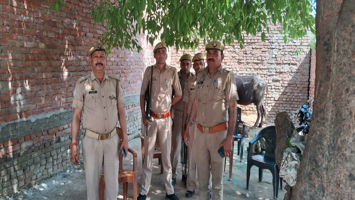 Two parties clash over DJ playing on Holi stone pelting and firing in Pilibhit
