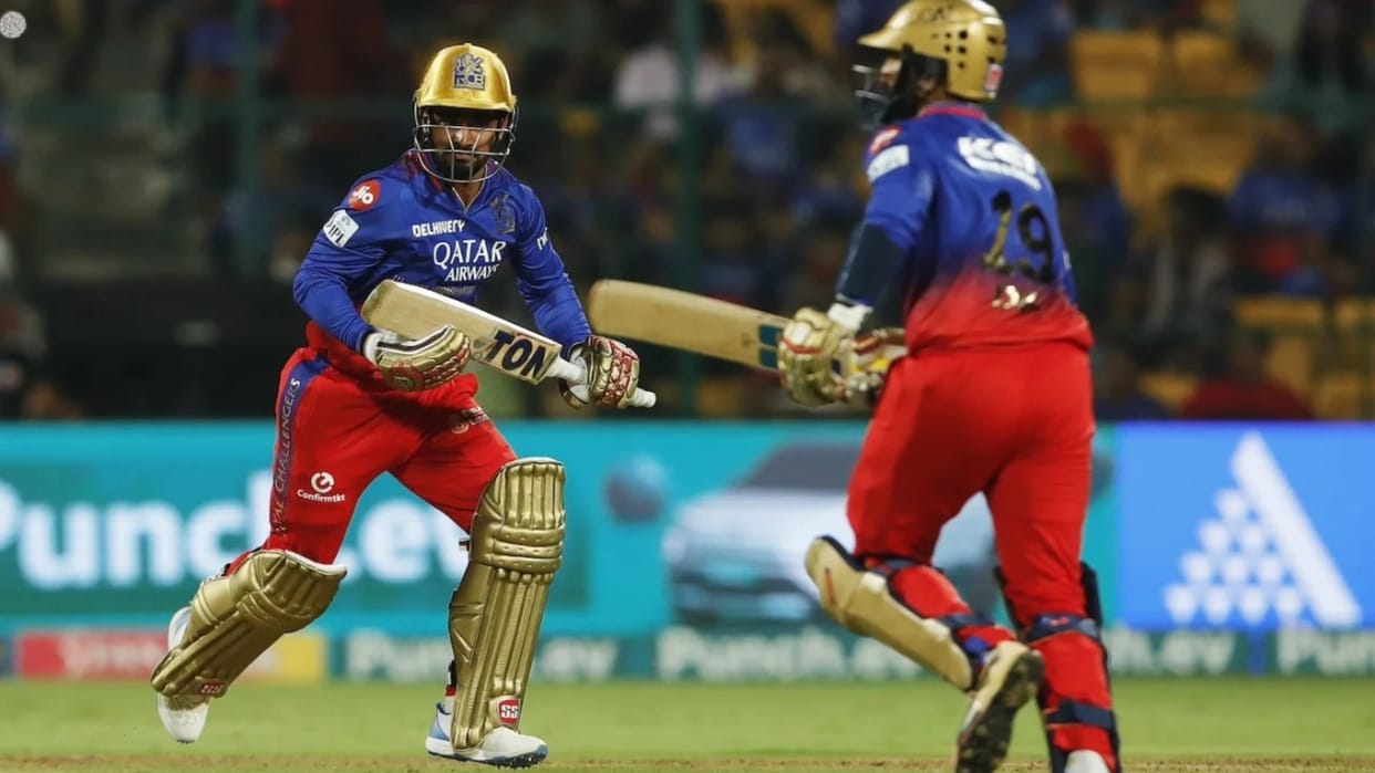 RCB vs PBKS IPL Live Score: Royal Challengers Bangalore vs Punjab Kings Match Scorecard Updates in Hindi