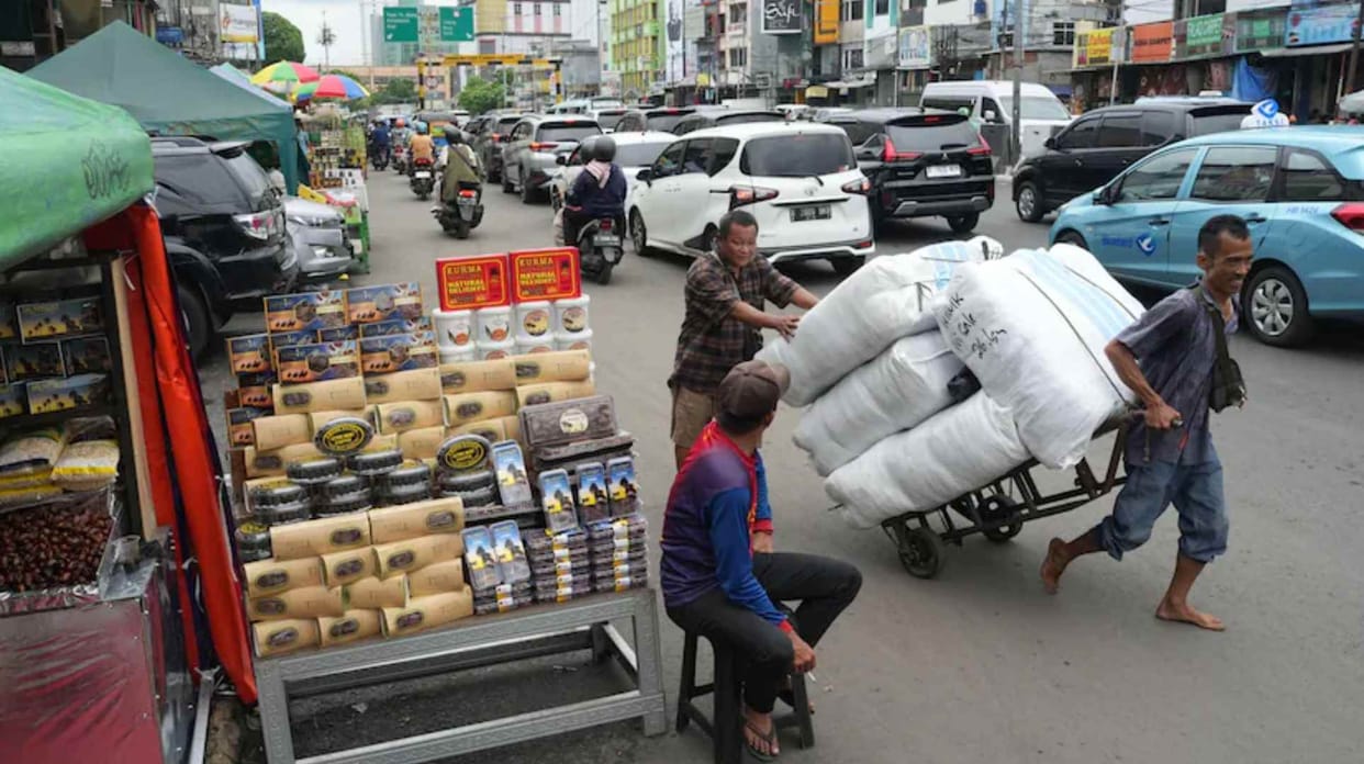 Central Bank said Sri Lankan economy records 4.5% growth in fourth quarter of 2023