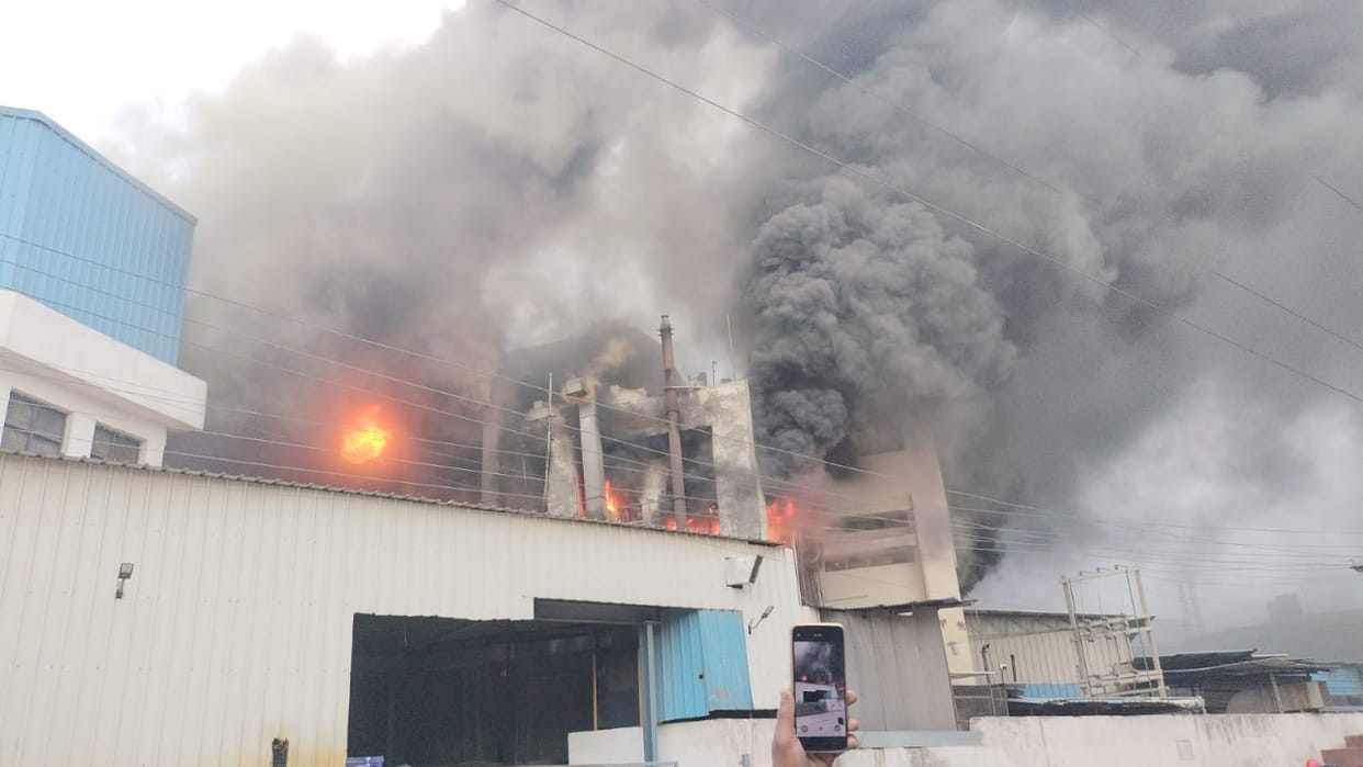 Fire breaks out in fan manufacturing company in Katha, loss worth lakhs