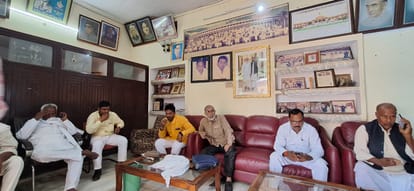 Mukhtar Ansari: माफिया मुख्तार अंसारी की तबीयत बिगड़ने की सूचना के बाद बांदा के लिए रवाना हुए परिजन Mukhtar Ansari Health deteriorated family members left for Banda