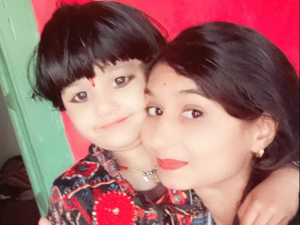 MP: Mother hanged herself with three daughters in Bhopal, in-laws were torturing her for not having a son.