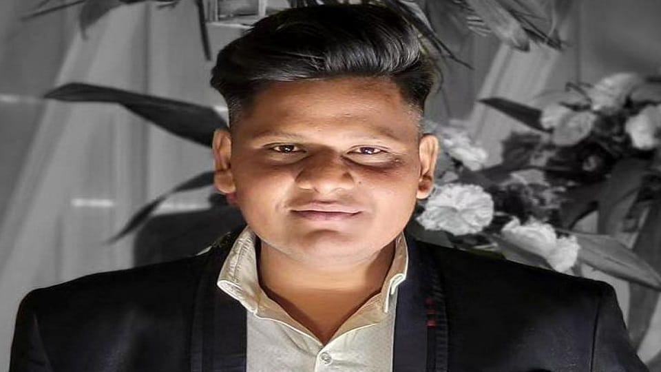 Youth death, murder charges