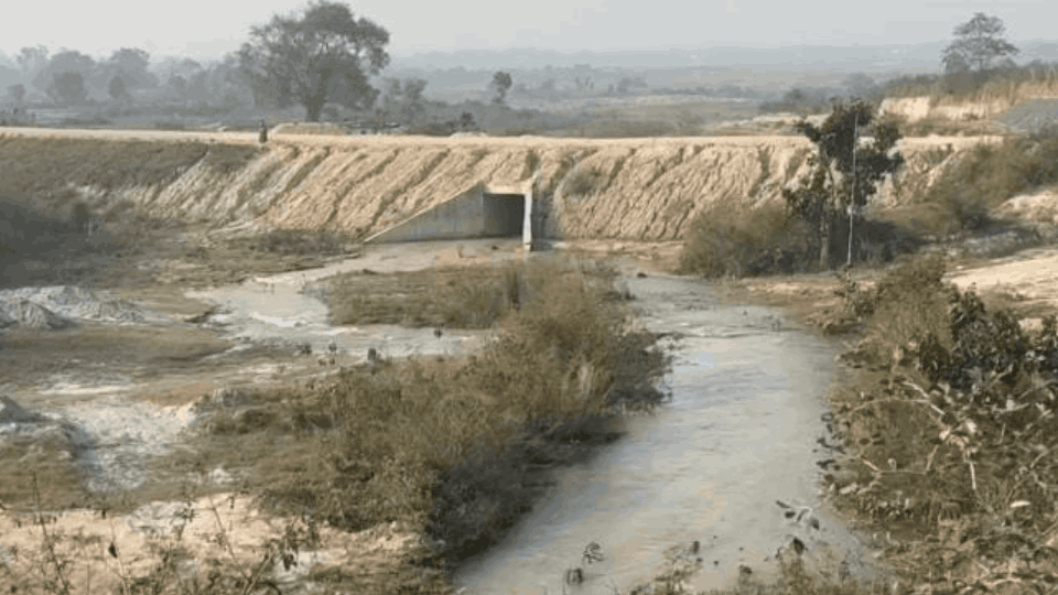 embankment of canal built by Water Resources Department broke