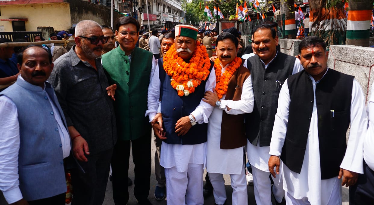 Uttarakhand Lok Sabha Election 2024 Central leaders of Congress did not come to nominate any candidate