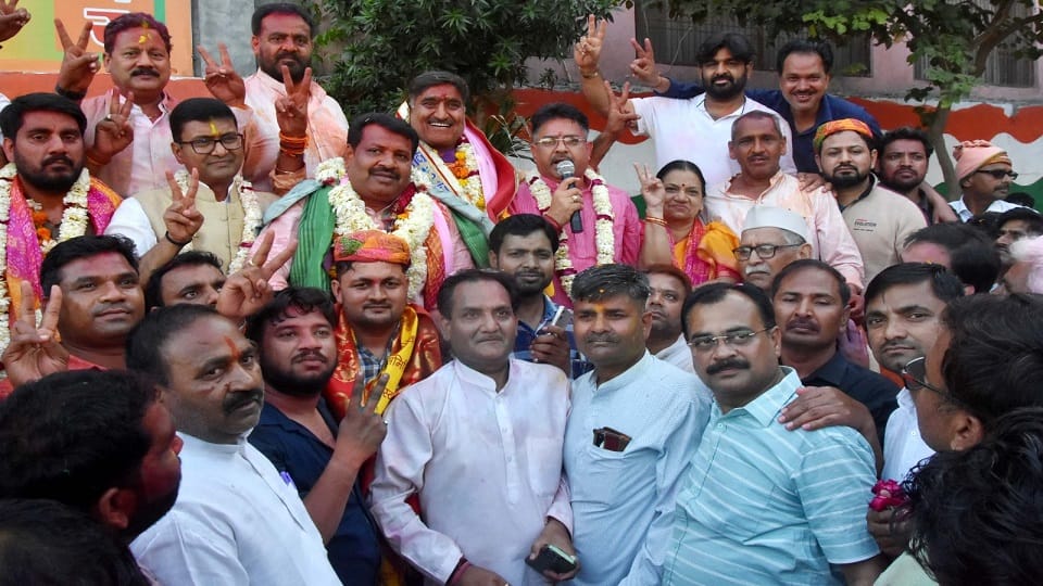 BJP Aligarh candidate Satish Gautam and Hathras candidate Anoop Valmiki received enthusiastic welcome