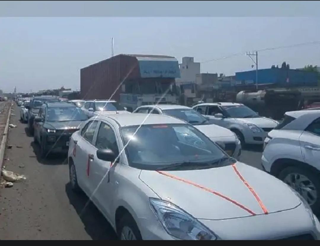 Indore: Five hours traffic jam on Indore-Khandwa road, wheels stopped from 10 am to evening