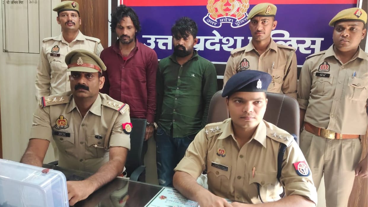two criminals arrested with pistol and cartridges in mau