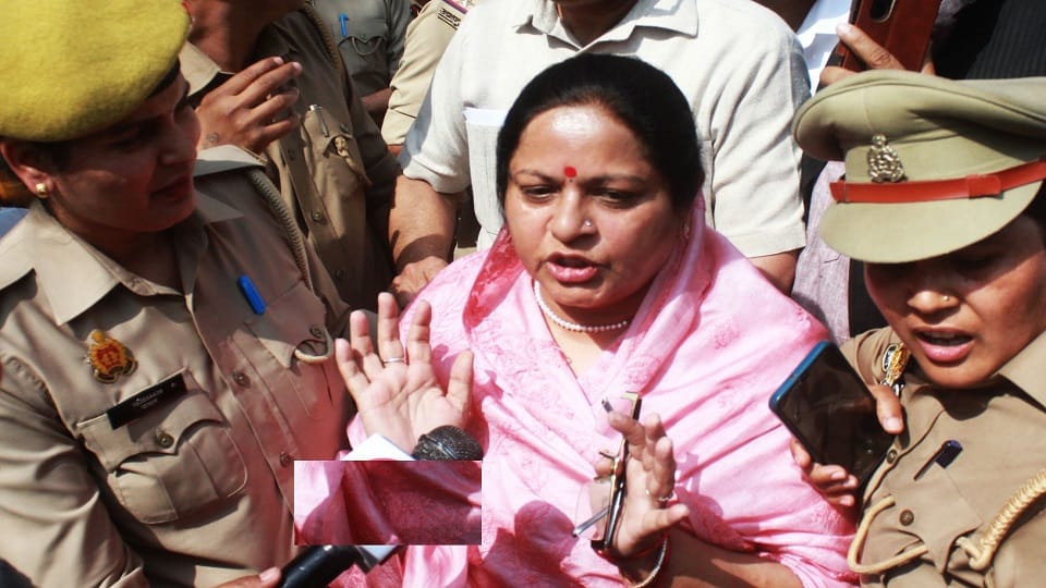 Another case registered against SP candidate Ruchi Veera, action taken against meeting without permission