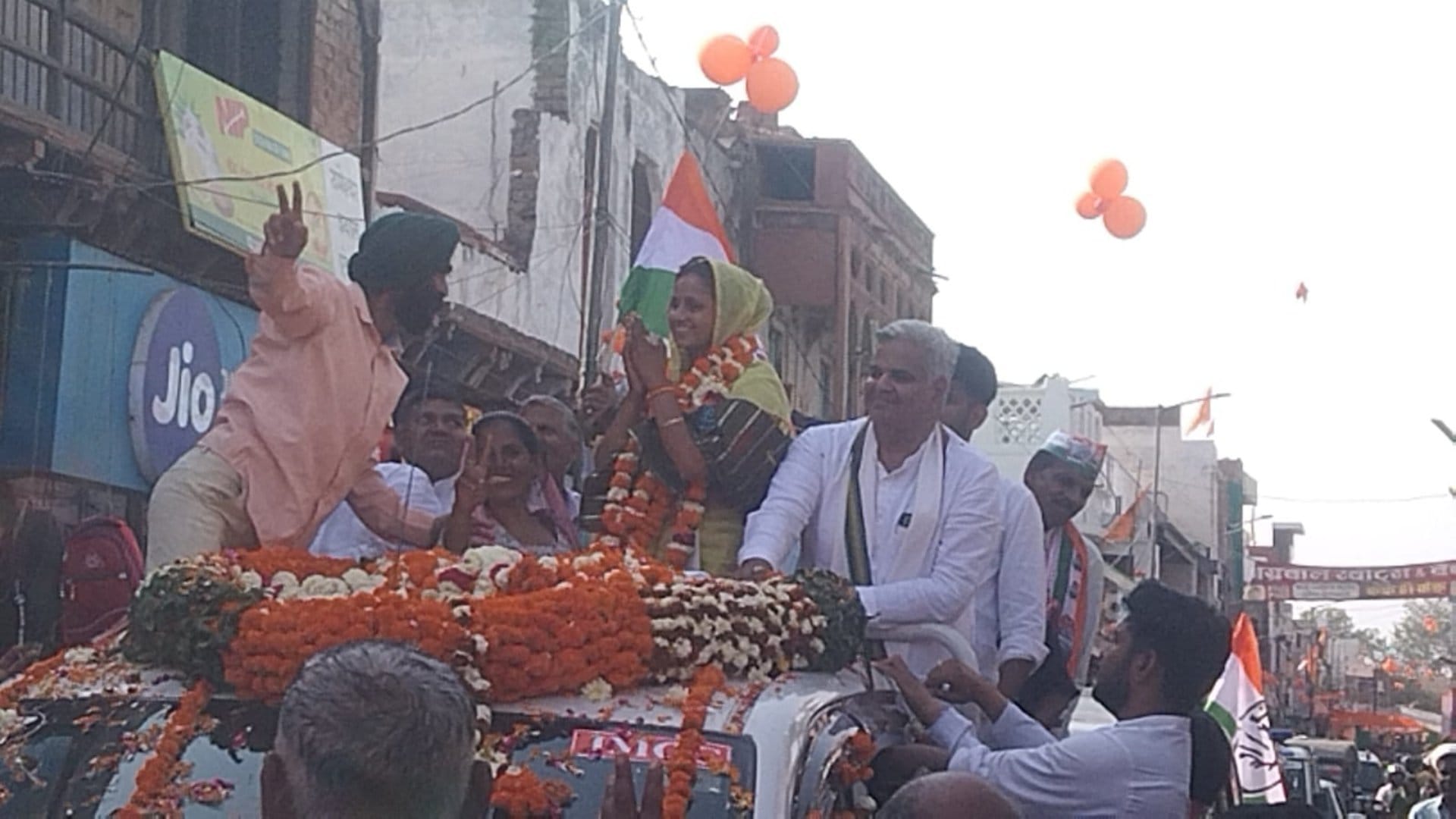 Bharatpur Lok Sabha: BJP-Congress candidates filed nominations, BJP MLA stopped from entering nomination room