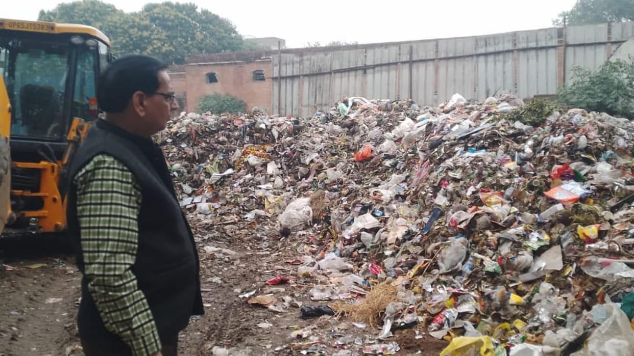 Nagar Nigam will make Varanasi a zero garbage city and drains will covered