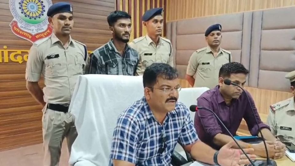 Police arrested son accused of killing his father in Rajnandgaon
