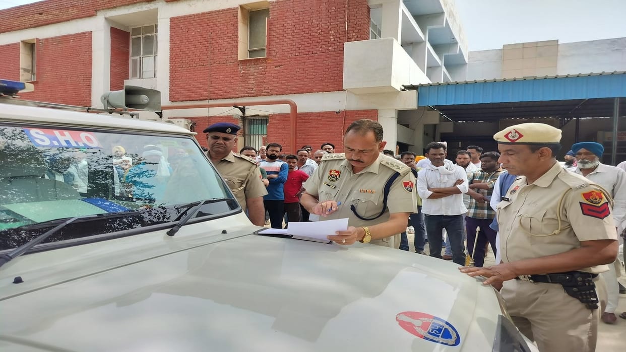 Grocery shopkeeper commits suicide in Tohana in Fatehabad, case registered against six including policeman