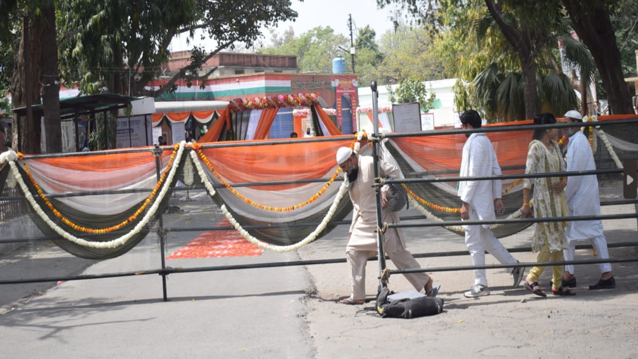 Election 2024: 19 candidates including Bhanu Pratap of SP and Devvrat Tyagi of BSP take nomination papers