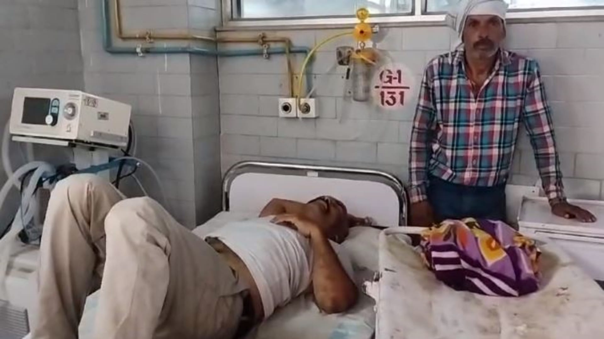 घायल का इलाज जारी