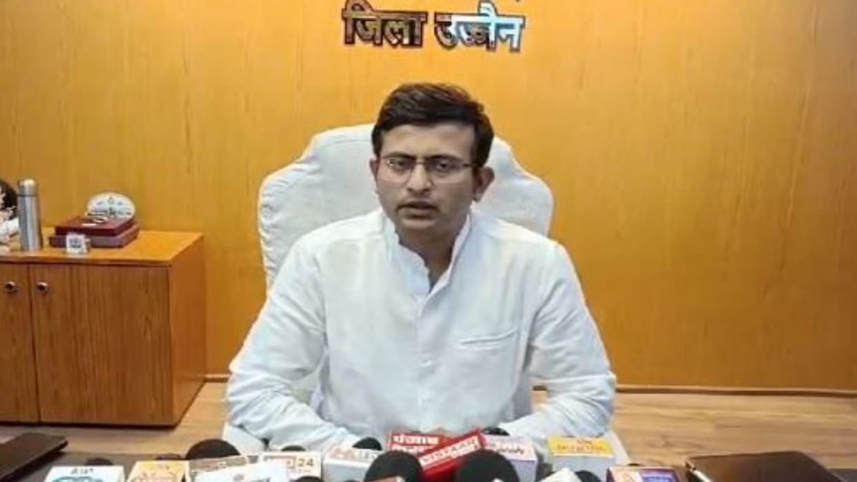 Ujjain Mahakal Fire DM Neeraj Singh says fire was caused by chemical gulal we don't know who did it