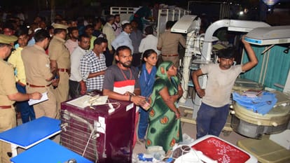 Property worth crores of former MLA Vijay Mishra seized Bhadohi police took action in Allapur.