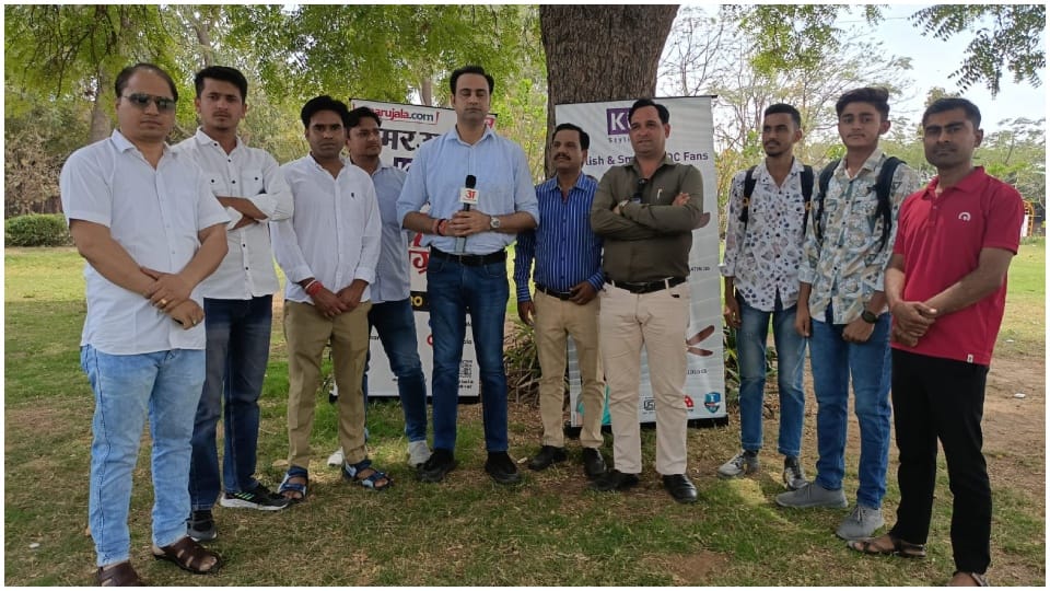 Satta Ka Sangram: Youth of Tonk raised the issue of employment and paper leak