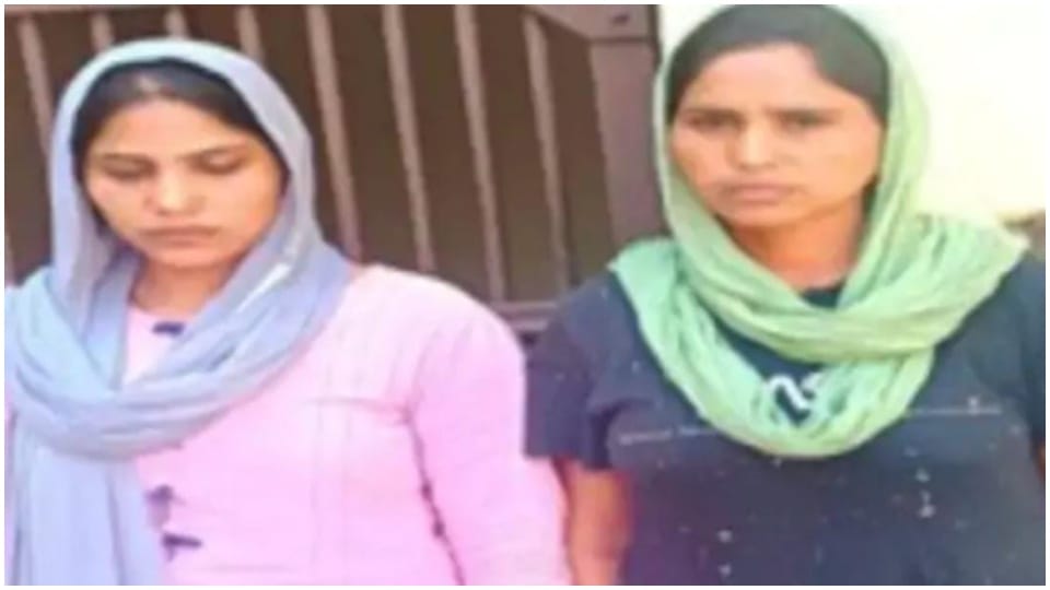 ShriGangaNagar News: Two women arrested with petrol bomb made to attack neighbour house