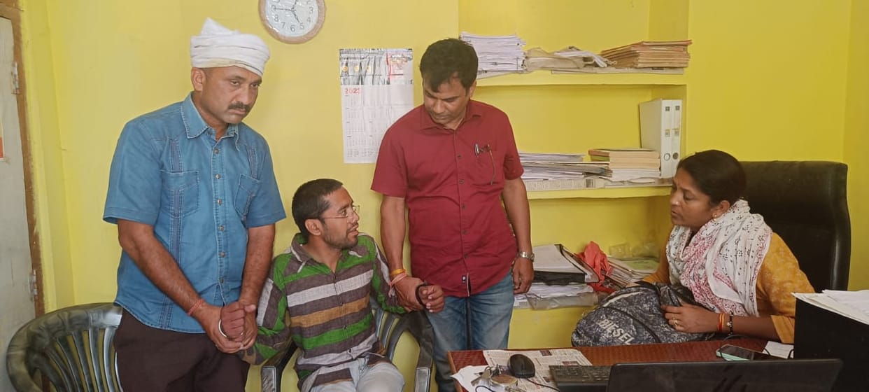 MP News: Patwari was demanding bribe of Rs 10,000 to improve land area, Lokayukta caught him