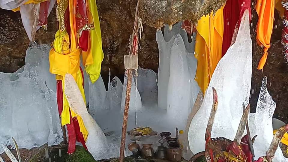 Uttarakhand Timmersain Mahadev Baba barfani Snow Shivling in niti valley China border Pilgrims Visit