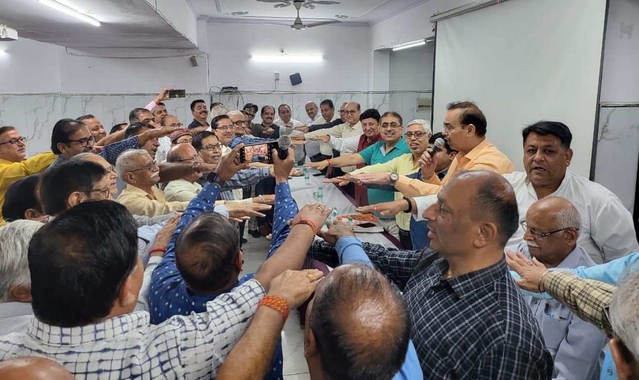 Sindhi community plans to celebrate Jhoolela Jayanti and pledge to vote in election.