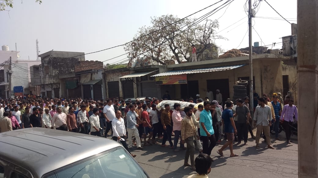 Last rites of mother and son were performed in sad atmosphere at Bahsuma in Meerut